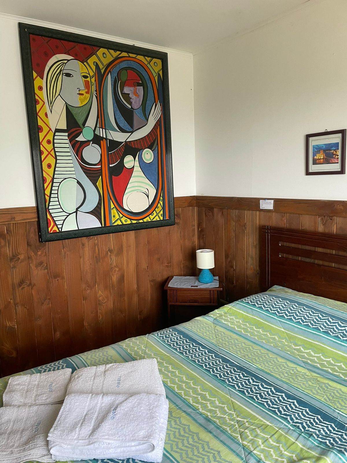 Zimmer Doppelbett Bild 2